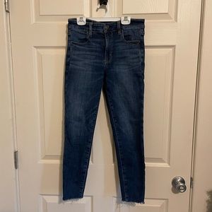 American Eagle Size 6 High Rise Jegging Crop
